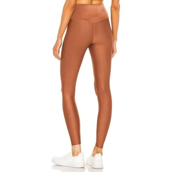 New Maaji | Marvel Legging in Bronze - Picture 4 of 11